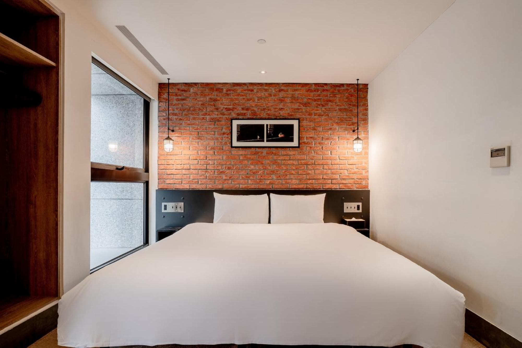 Check Inn Taipei Songjiang Exterior photo